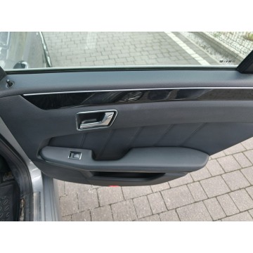 Mercedes - Benz E-klasa  Sedan/Limuzyna 2011,  2.1 diesel, automat - Na sprzedaż za 40 800 zł - Lipówki - zdjęcie 12