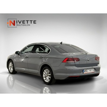 Volkswagen Passat  Sedan/Limuzyna 2022,  1.5 benzyna, automat - Na sprzedaż za 79 500 zł - Warszawa - zdjęcie 4