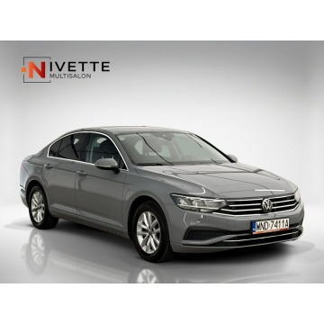 Volkswagen Passat  Sedan/Limuzyna 2022,  1.5 benzyna, automat - Na sprzedaż za 79 500 zł - Warszawa - zdjęcie 3