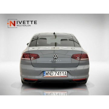 Volkswagen Passat  Sedan/Limuzyna 2022,  1.5 benzyna, automat - Na sprzedaż za 79 500 zł - Warszawa - zdjęcie 9