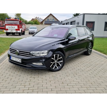 Volkswagen Passat  Kombi 2021,  2.0 diesel, automat - Na sprzedaż za 72 500 zł - Strobice - zdjęcie 1