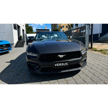 Ford Mustang  Kabriolet 2024,  2.3 benzyna, automat - Na sprzedaż za 169 900 zł - Gdynia - zdjęcie 2