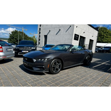 Ford Mustang  Kabriolet 2024,  2.3 benzyna, automat - Na sprzedaż za 169 900 zł - Gdynia - zdjęcie 1