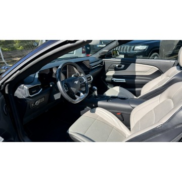 Ford Mustang  Kabriolet 2024,  2.3 benzyna, automat - Na sprzedaż za 169 900 zł - Gdynia - zdjęcie 7