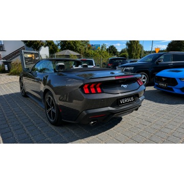 Ford Mustang  Kabriolet 2024,  2.3 benzyna, automat - Na sprzedaż za 169 900 zł - Gdynia - zdjęcie 6