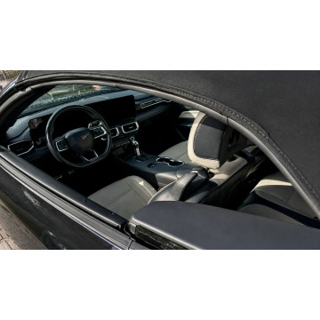Ford Mustang  Kabriolet 2024,  2.3 benzyna, automat - Na sprzedaż za 169 900 zł - Gdynia - zdjęcie 9