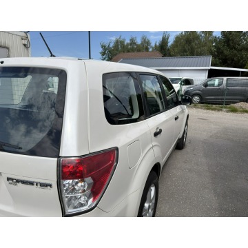 Subaru Forester  SUV 2012,  2.0 benzyna - Na sprzedaż za 23 500 zł - Gdów - zdjęcie 4