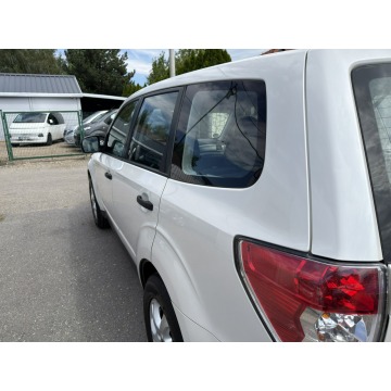 Subaru Forester  SUV 2012,  2.0 benzyna - Na sprzedaż za 23 500 zł - Gdów - zdjęcie 6