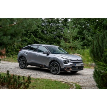 Citroen C4  SUV 2022,  1.2 benzyna, automat - Na sprzedaż za 69 777 zł - Ropczyce - zdjęcie 1