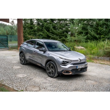 Citroen C4  SUV 2022,  1.2 benzyna, automat - Na sprzedaż za 69 777 zł - Ropczyce - zdjęcie 10
