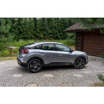 Citroen C4  SUV 2022,  1.2 benzyna, automat - Na sprzedaż za 69 777 zł - Ropczyce - zdjęcie 7