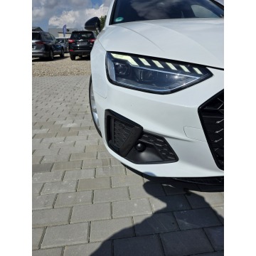 Audi A4  Kombi 2020,  2.0 diesel, automat - Na sprzedaż za 99 900 zł - Gniezno - zdjęcie 3
