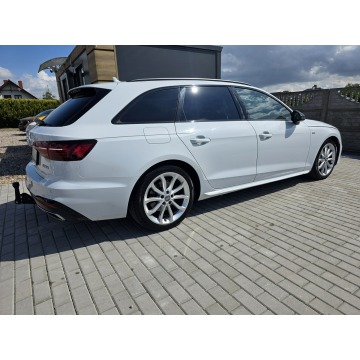 Audi A4  Kombi 2020,  2.0 diesel, automat - Na sprzedaż za 99 900 zł - Gniezno - zdjęcie 7