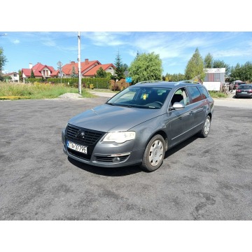 Volkswagen Passat  Kombi 2005,  2.0 diesel - Na sprzedaż za 4 950,00 zł - Tarnów - zdjęcie 2
