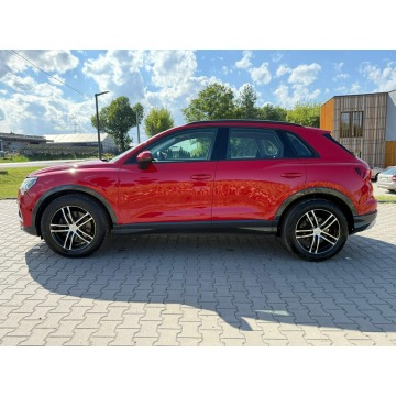 Audi Q3  SUV 2019,  2.0 benzyna, automat - Na sprzedaż za 63 900 zł - Sośnicowice - zdjęcie 2