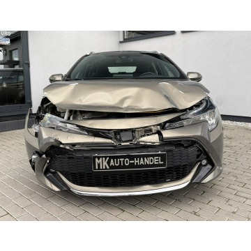 Toyota Corolla  Kombi 2022,  1.8 hybryda, automat - Na sprzedaż za 39 900 zł - Pyzdry - zdjęcie 2