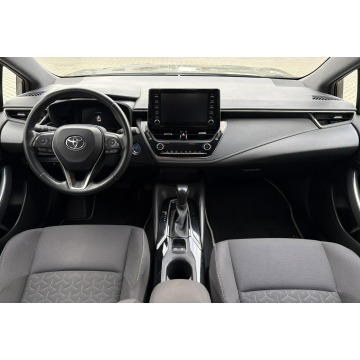 Toyota Corolla  Kombi 2022,  1.8 hybryda, automat - Na sprzedaż za 39 900 zł - Pyzdry - zdjęcie 9