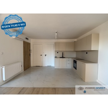 47,49 m², zlokalizowane na pierwszym piętrze