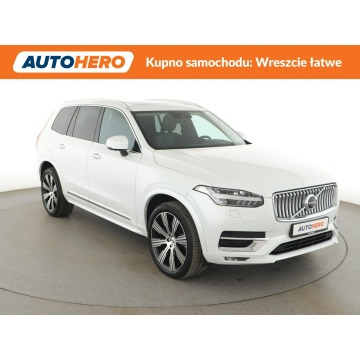 Volvo   SUV 2020,  2.0 diesel, automat - Na sprzedaż za 146 900 zł - Warszawa - zdjęcie 10