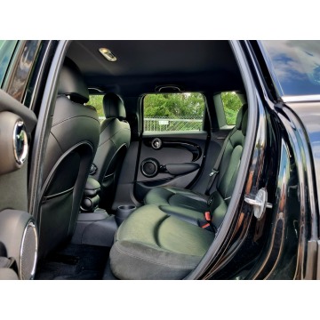 Mini Cooper  Hatchback 2016,  1.5 benzyna, automat - Na sprzedaż za 35 900 zł - Szczecin - zdjęcie 10