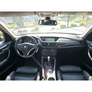 BMW X1  SUV 2012,  2.0 diesel, automat - Na sprzedaż za 34 900 zł - Piekoszów - zdjęcie 11