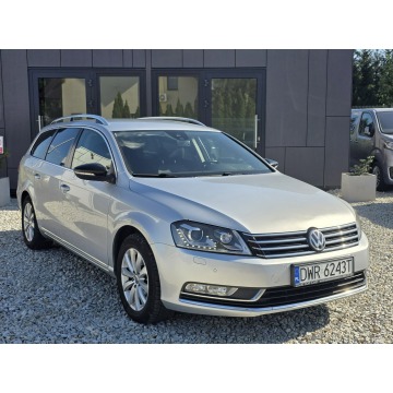 Volkswagen Passat  Kombi 2014,  2.0 diesel - Na sprzedaż za 29 900 zł - Wrocław - zdjęcie 3