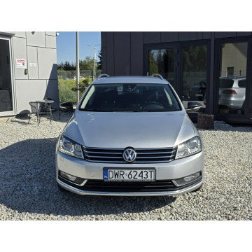Volkswagen Passat  Kombi 2014,  2.0 diesel - Na sprzedaż za 29 900 zł - Wrocław - zdjęcie 2