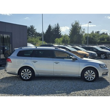 Volkswagen Passat  Kombi 2014,  2.0 diesel - Na sprzedaż za 29 900 zł - Wrocław - zdjęcie 10