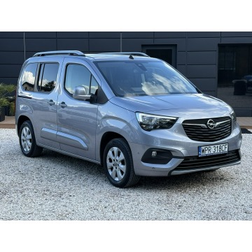Opel Combo - 1.5 CDTI Elite 102kM! Panorama dach! Podgrzewane fotele! HAK!