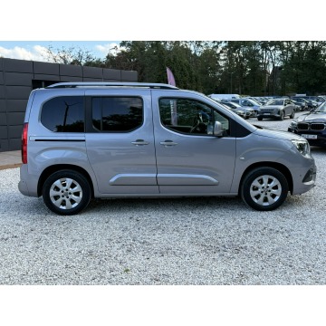 Opel Combo  Minivan/Van 2019,  1.5 diesel - Na sprzedaż za 49 800 zł - Pęcice - zdjęcie 2