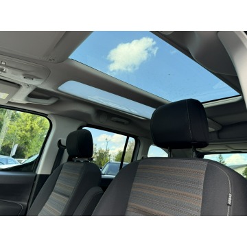 Opel Combo  Minivan/Van 2019,  1.5 diesel - Na sprzedaż za 49 800 zł - Pęcice - zdjęcie 11