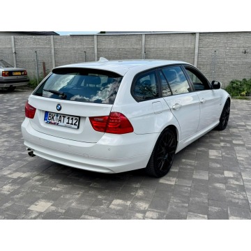 BMW Seria 3  Kombi 2010,  2.0 diesel - Na sprzedaż za 19 800 zł - Szerominek - zdjęcie 7