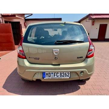 Dacia Sandero  Liftback 2009,  1.4 benzyna - Na sprzedaż za 9 900,00 zł - Szerominek - zdjęcie 5