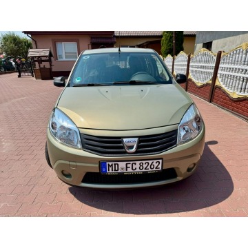 Dacia Sandero  Liftback 2009,  1.4 benzyna - Na sprzedaż za 9 900,00 zł - Szerominek - zdjęcie 8