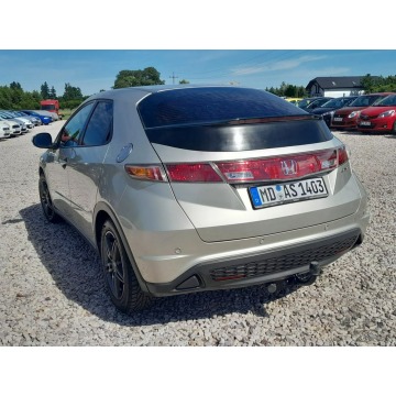 Honda Civic  Liftback 2008,  1.3 benzyna - Na sprzedaż za 15 999 zł - Szerominek - zdjęcie 4