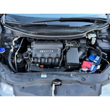 Honda Civic  Liftback 2008,  1.3 benzyna - Na sprzedaż za 14 999 zł - Szerominek - zdjęcie 8