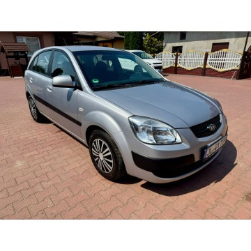 Kia Rio Benzyna Ładna 100% sprawna Tania ! Warto Zapraszam
