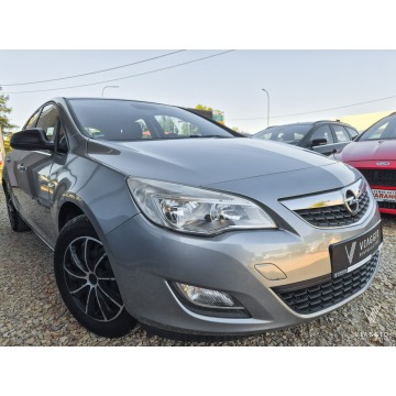 Opel Astra  Hatchback 2012,  1.4 benzyna - Na sprzedaż za 24 899 zł - Tychy - zdjęcie 3