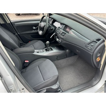 Renault Laguna  Liftback 2010,  1.6 benzyna - Na sprzedaż za 13 900 zł - Szerominek - zdjęcie 6