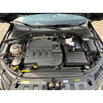 Skoda Octavia  Kombi 2019,  2.0 diesel, automat - Na sprzedaż za 49 999 zł - Szerominek - zdjęcie 5