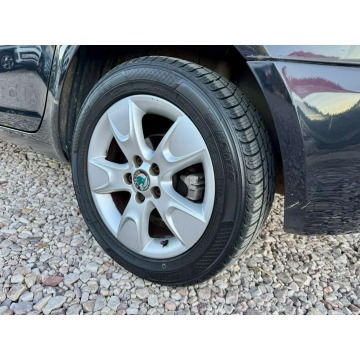 Skoda Roomster  Liftback 2007,  1.6 benzyna - Na sprzedaż za 11 900 zł - Szerominek - zdjęcie 3