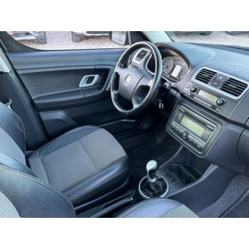 Skoda Roomster  Liftback 2007,  1.6 benzyna - Na sprzedaż za 11 900 zł - Szerominek - zdjęcie 12