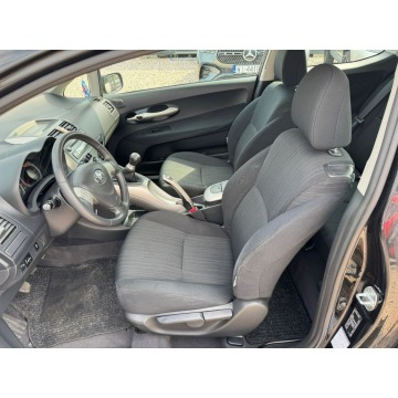 Toyota Auris  Liftback 2007,  1.6 benzyna - Na sprzedaż za 17 700 zł - Szerominek - zdjęcie 12