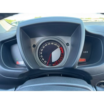 Toyota Urban Cruiser  SUV 2010,  1.3 benzyna - Na sprzedaż za 19 999 zł - Szerominek - zdjęcie 11