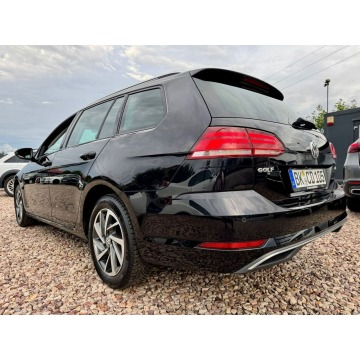 Volkswagen Golf  Kombi 2017,  1.6 diesel - Na sprzedaż za 32 900 zł - Szerominek - zdjęcie 4