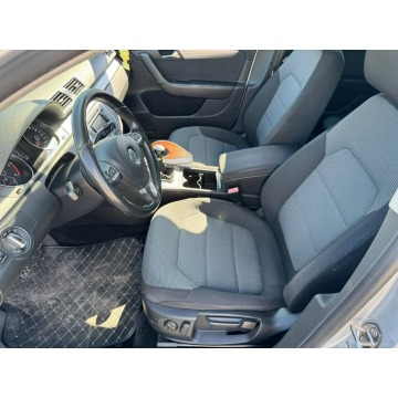 Volkswagen Passat  Kombi 2011,  2.0 diesel - Na sprzedaż za 26 500 zł - Szerominek - zdjęcie 7
