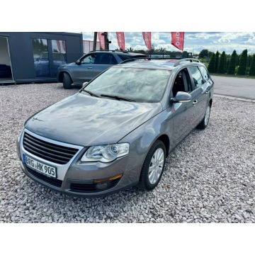 Volkswagen Passat  Kombi 2005,  1.6 benzyna - Na sprzedaż za 9 900,00 zł - Szerominek - zdjęcie 8