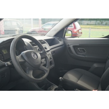 Skoda Roomster  Minivan/Van 2013,  1.4 benzyna - Na sprzedaż za 16 900 zł - Goczałkowice-Zdrój - zdjęcie 6