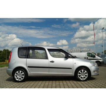 Skoda Roomster  Minivan/Van 2013,  1.4 benzyna - Na sprzedaż za 16 900 zł - Goczałkowice-Zdrój - zdjęcie 8
