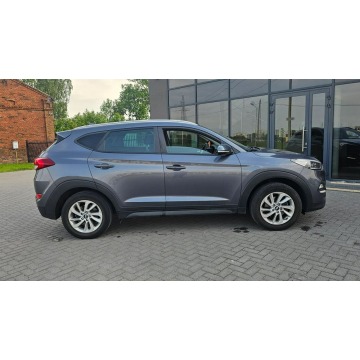Hyundai Tucson  SUV 2017,  1.6 benzyna - Na sprzedaż za 55 200 zł - Płock - zdjęcie 9